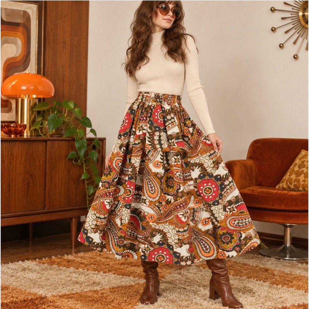 Vintage XS Skirt 70s Midi Paisley Maximalist Hippy Boho Festival Witchy Retro